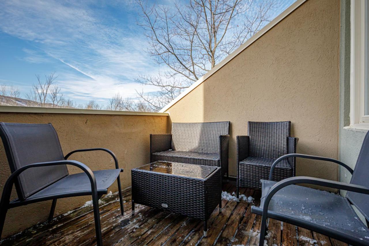 Stunning Townhouse - 3 Bdrm Blue Mountain Village Sauna! Blue Mountains Exteriör bild